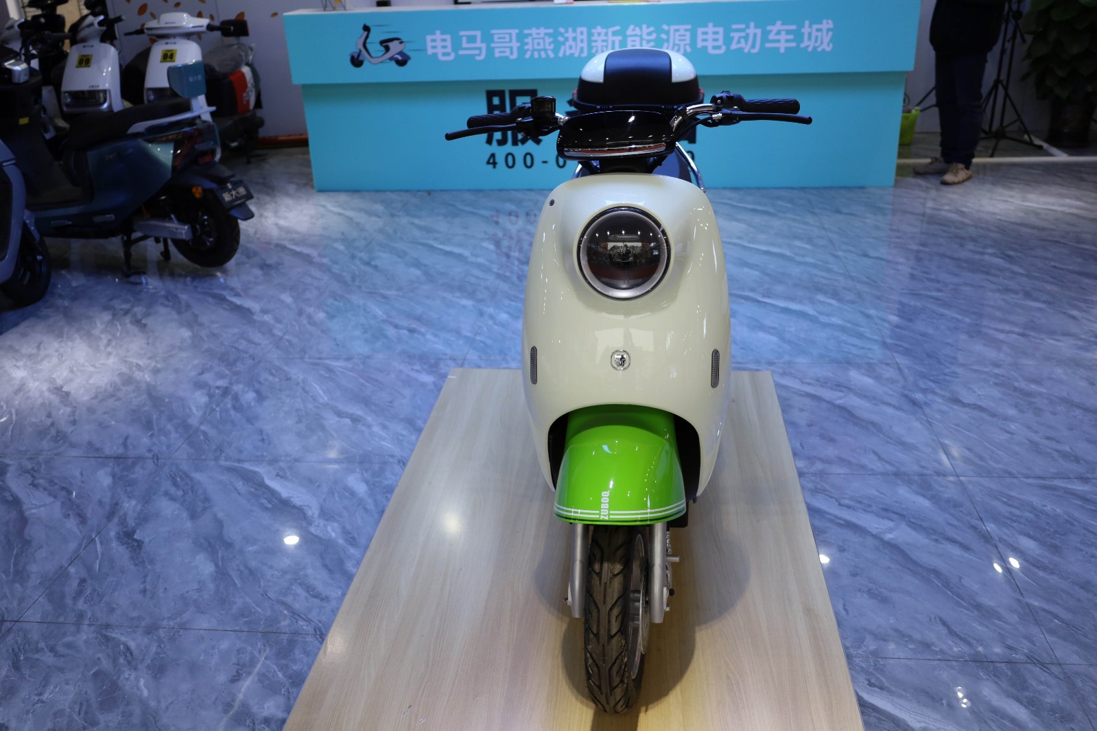 五星钻豹2499元直购高配龟车